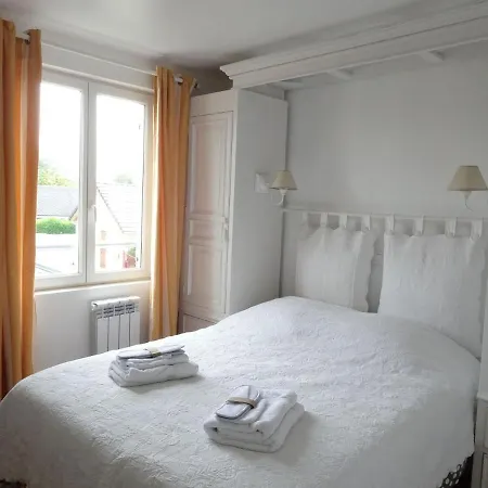 Beautiful Apartment, 2 Terraces, Near Beach *