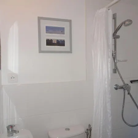Beautiful Apartment, 2 Terraces, Near Beach شقة *